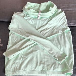 Lululemon Athletica Mint Green Long Sleeve Top